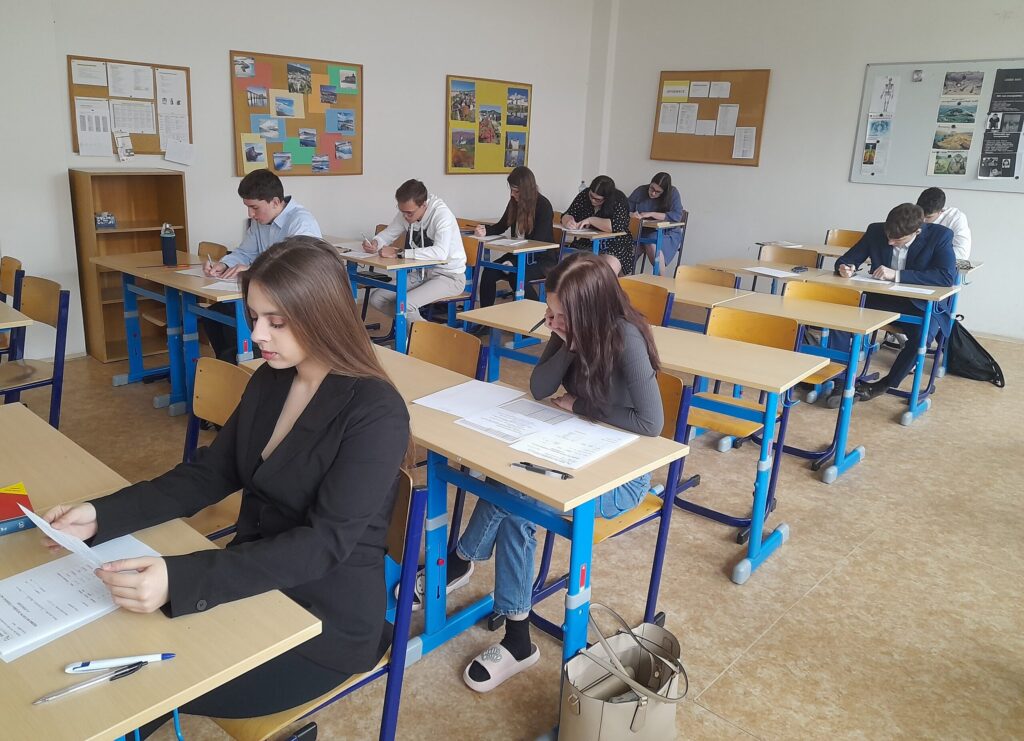 Maturitní zkoušky – písemné práce